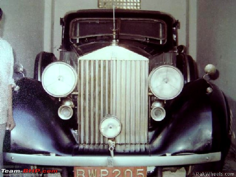 Classic Rolls Royces in India-rrbwpb.jpg