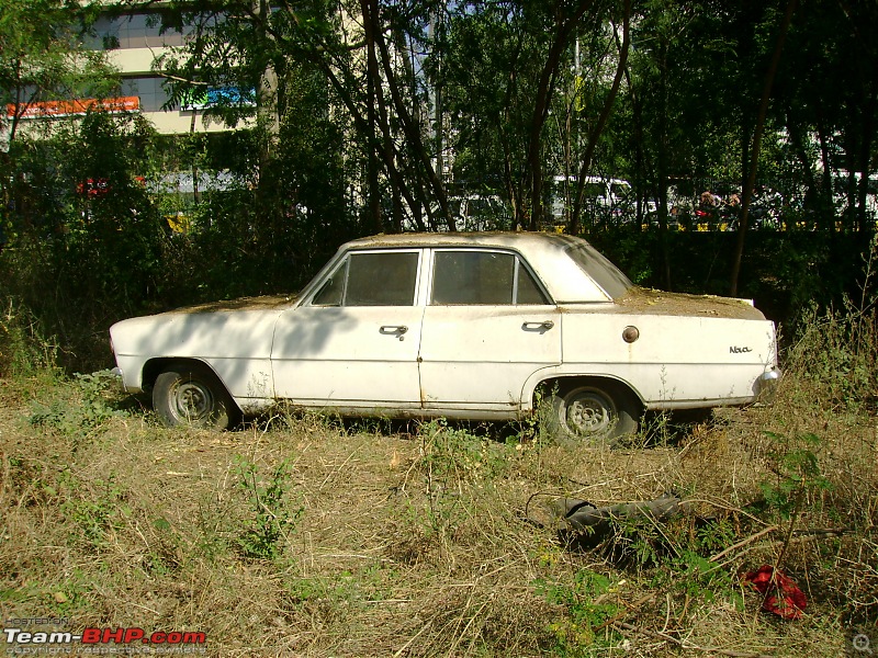 Old Bollywood & Indian Films : The Best Archives for Old Cars-dsc03040.jpg