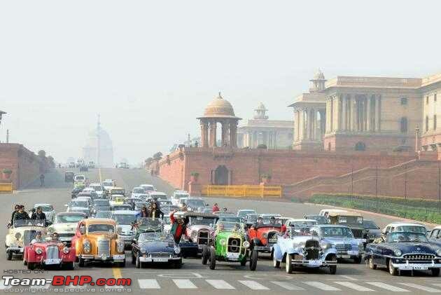 Pics: Vintage & Classic cars in India-11225399_783700095076618_1822807671814745566_n.jpg