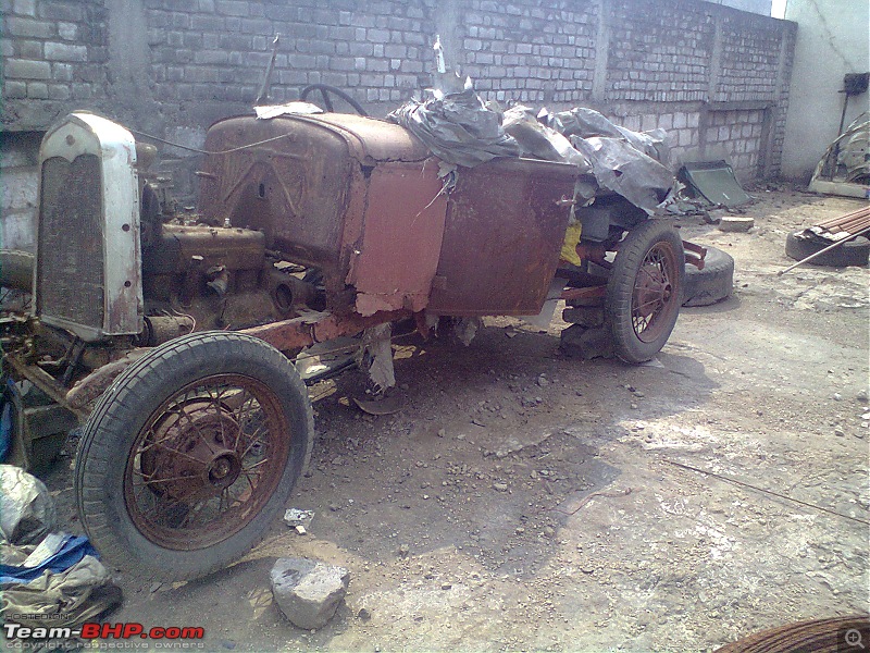 Rust In Pieces... Pics of Disintegrating Classic & Vintage Cars-photo0198.jpg