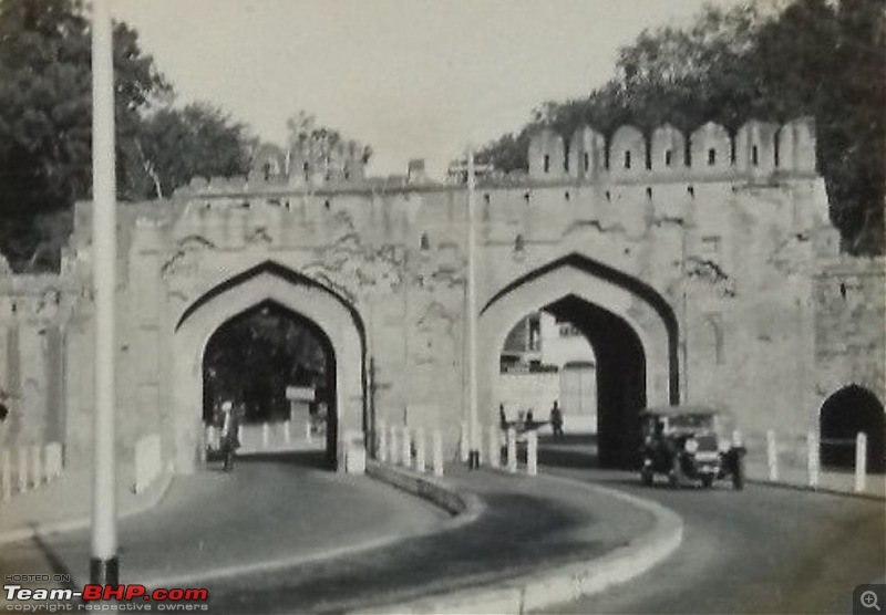 Nostalgic automotive pictures including our family's cars-kashmir-gate.jpg