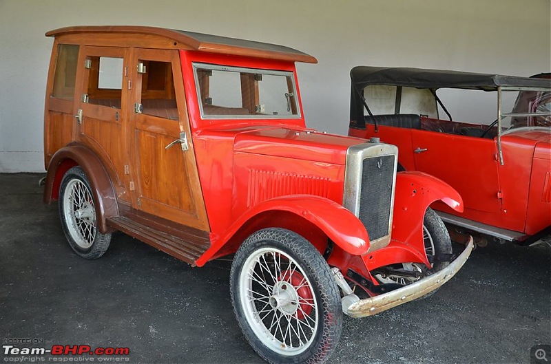 Vintage Villa: Classic Car collection in Surat-22281570_486111231759270_3506926939036962703_n.jpg