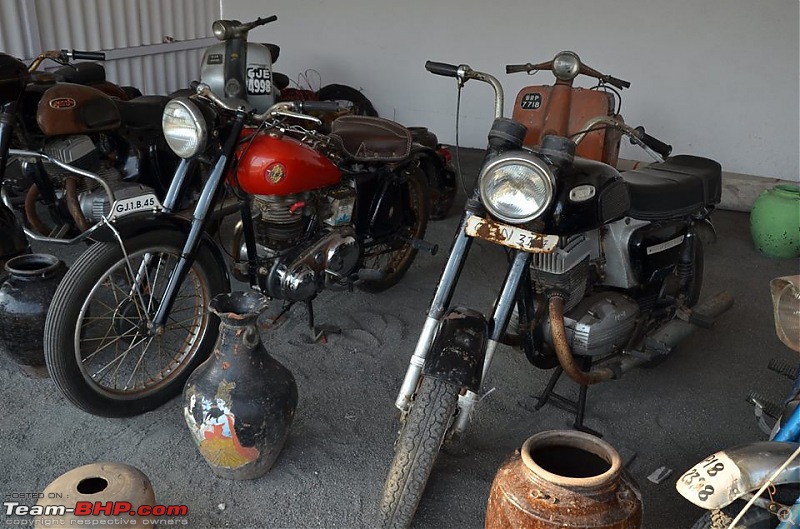 Vintage Villa: Classic Car collection in Surat-22279438_486113841759009_8386018725116704281_n.jpg