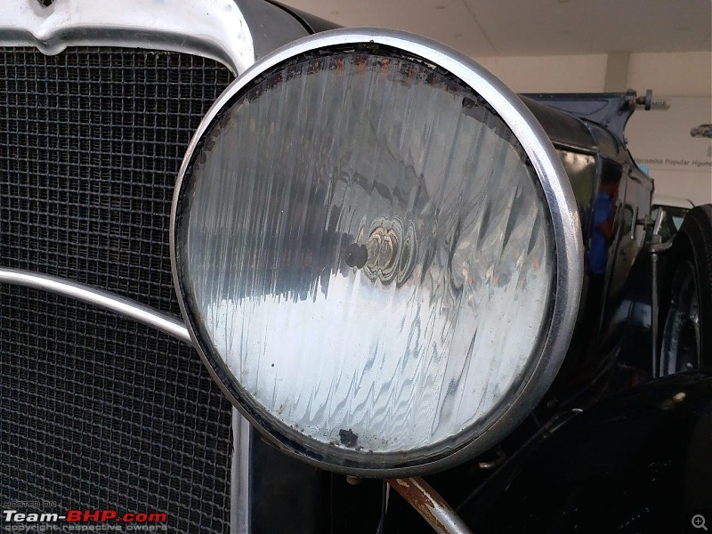 Vintage and Classic Cars on Display in India-20180122_170158.jpg