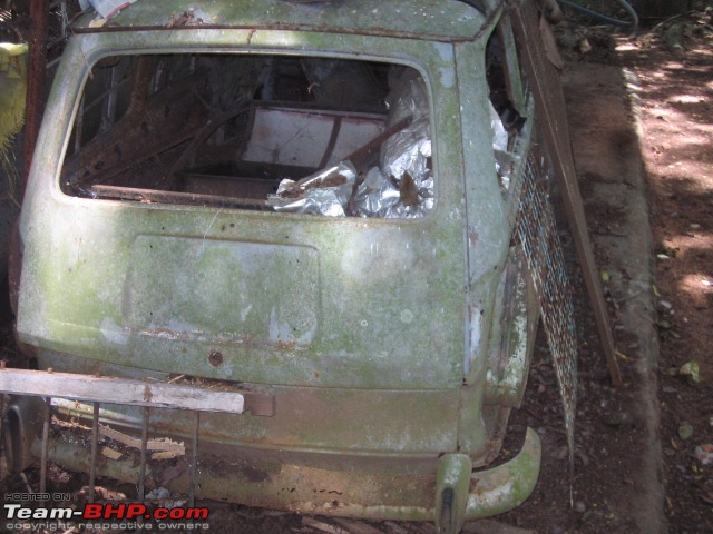 Rust In Pieces... Pics of Disintegrating Classic & Vintage Cars-v0006.jpg