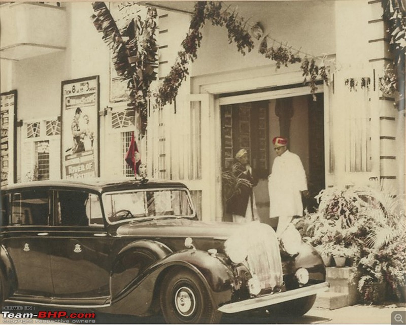 "Doing a Mysore" again - Cars of Maharaja of Mysore-mysore-daimler-inauguration-gayathri-talkies-1948.jpg