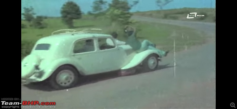 Old Bollywood & Indian Films : The Best Archives for Old Cars-screenshot_20200221_225717.jpg