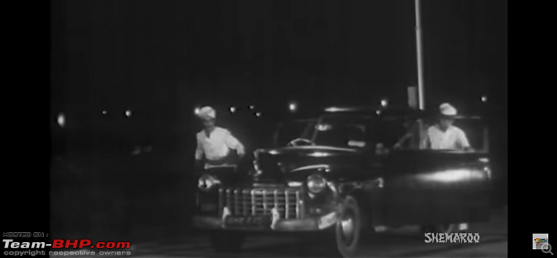 Old Bollywood & Indian Films : The Best Archives for Old Cars-insaan-31.png