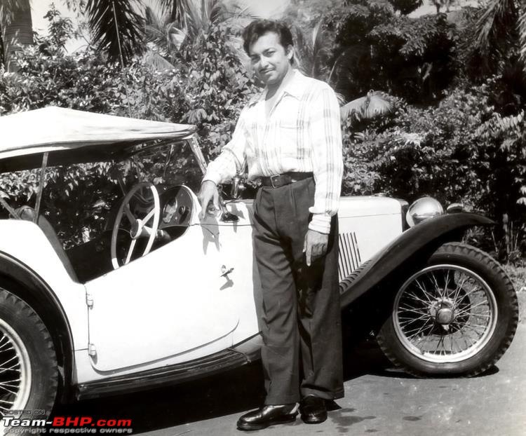 Old Bollywood & Indian Films : The Best Archives for Old Cars-madan-mohan-mg.jpg