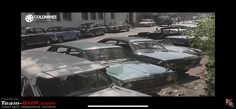Old Bollywood & Indian Films : The Best Archives for Old Cars-anand-2.png