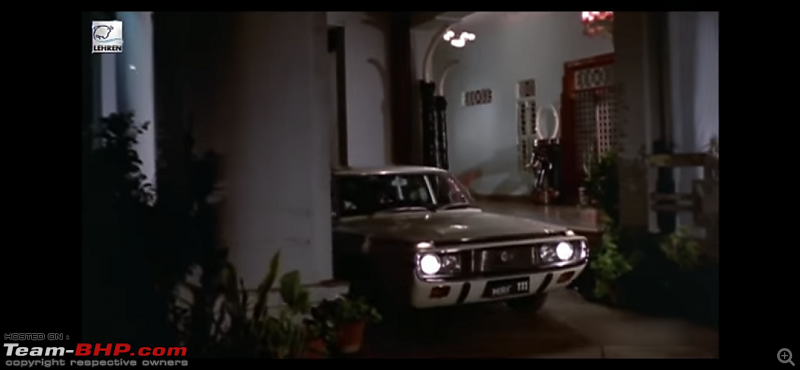 Old Bollywood & Indian Films : The Best Archives for Old Cars-naya-din-nayi-raat-4.png