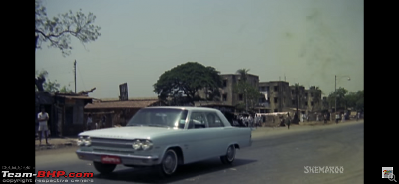 Old Bollywood & Indian Films : The Best Archives for Old Cars-raja-saab-31.png