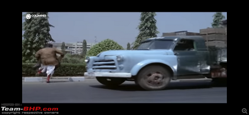 Old Bollywood & Indian Films : The Best Archives for Old Cars-raampur-ka-lakshman-18.png