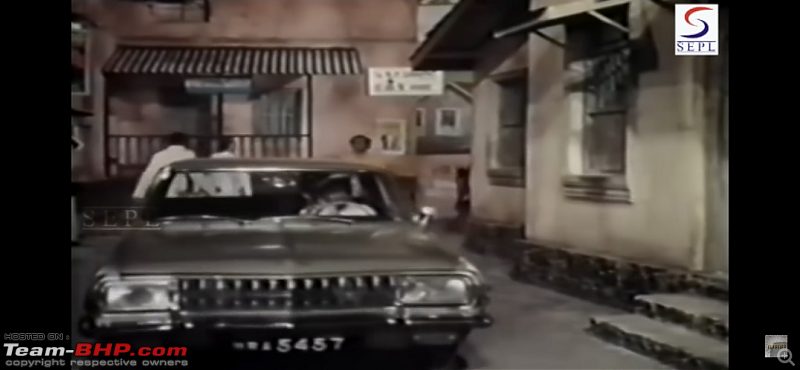 Old Bollywood & Indian Films : The Best Archives for Old Cars-jhoota-kahin-ka-48.png