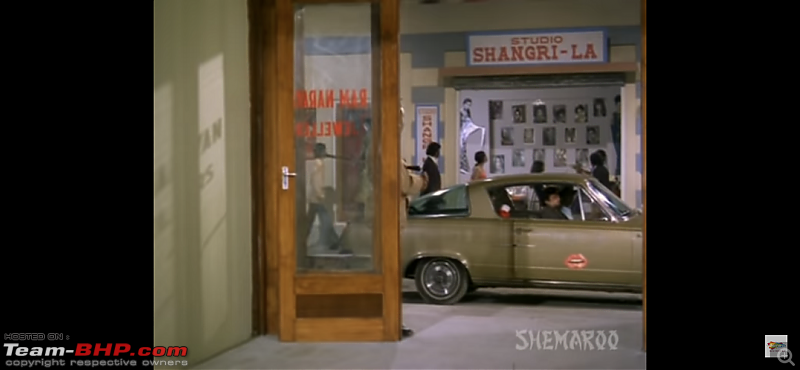 Old Bollywood & Indian Films : The Best Archives for Old Cars-kacha-chor-19.png