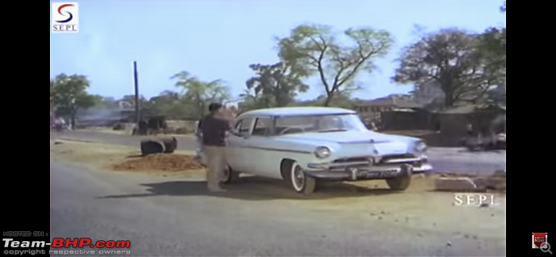 Old Bollywood & Indian Films : The Best Archives for Old Cars-mere-humsafar-8.png