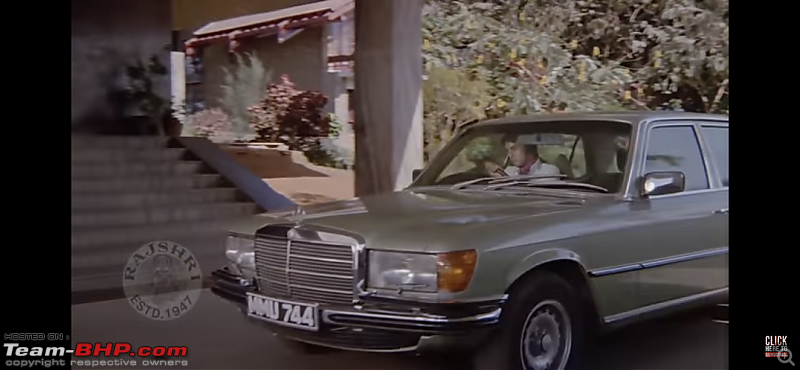 Old Bollywood & Indian Films : The Best Archives for Old Cars-main-awara-hoon-14.png