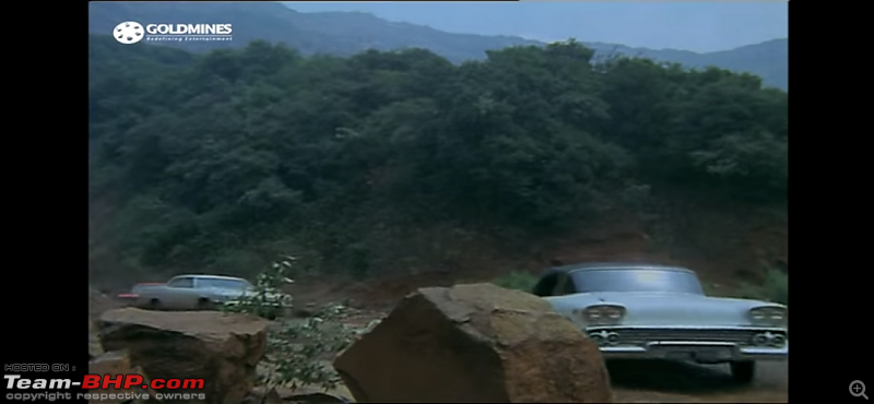 Old Bollywood & Indian Films : The Best Archives for Old Cars-yaarana-15.png