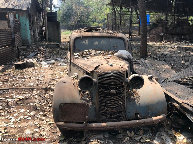 Rust In Pieces... Pics of Disintegrating Classic & Vintage Cars-vauxhall-amulya-dahanukar-3.jpeg