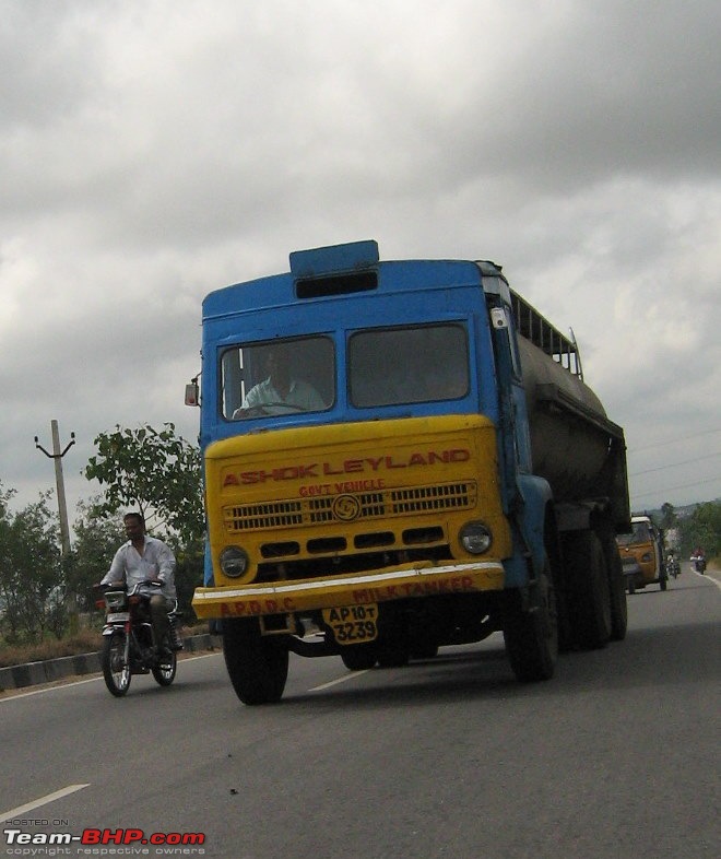 The Classic Commercial Vehicles (Bus, Trucks etc) Thread-img_3874.jpg