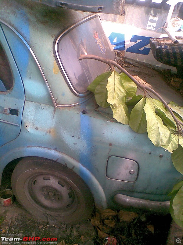 Rust In Pieces... Pics of Disintegrating Classic & Vintage Cars-20112009009.jpg