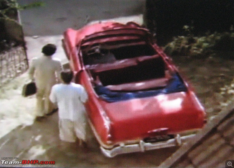 Old Bollywood & Indian Films : The Best Archives for Old Cars-img_3988.jpg