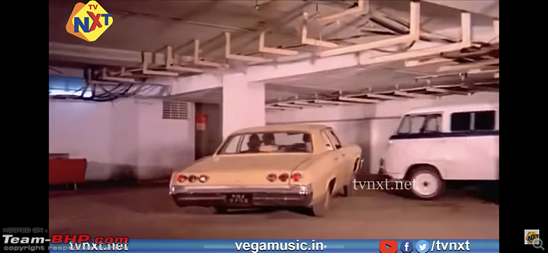 Old Bollywood & Indian Films : The Best Archives for Old Cars-meri-awaaz-suno-33.png