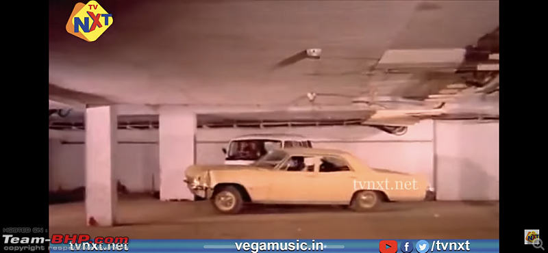 Old Bollywood & Indian Films : The Best Archives for Old Cars-meri-awaaz-suno-34.png