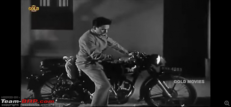 Old Bollywood & Indian Films : The Best Archives for Old Cars-apna-desh-28.png