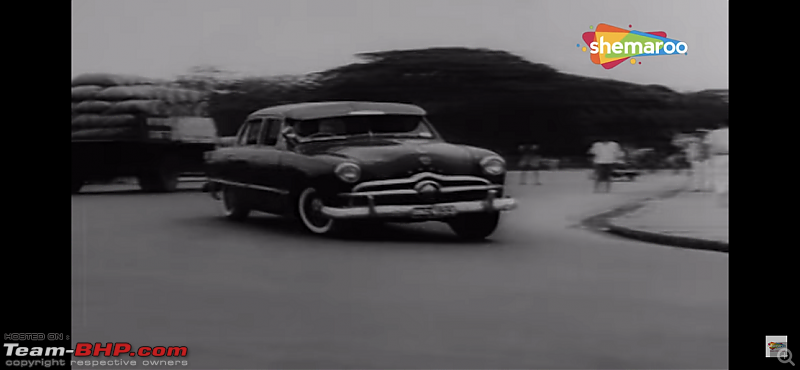 Old Bollywood & Indian Films : The Best Archives for Old Cars-opera-house-47.png