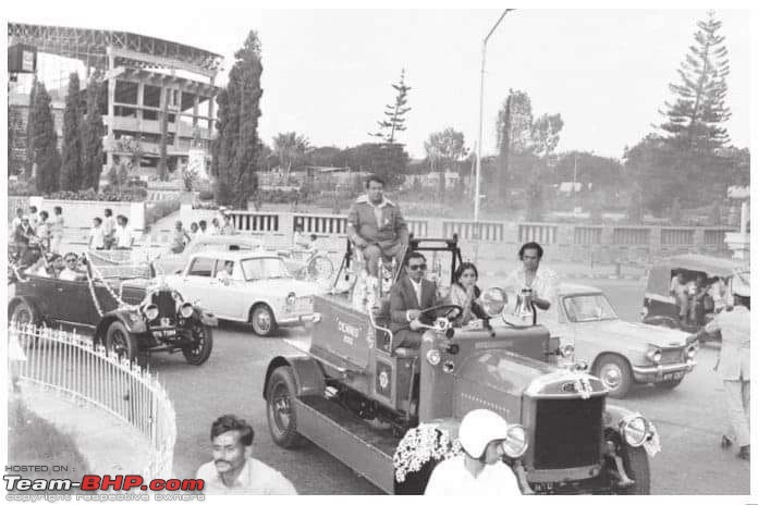 Nostalgic automotive pictures including our family's cars-actor-k-s-ashwath-near-chinnaswamy-stadium-bangalore.jpg