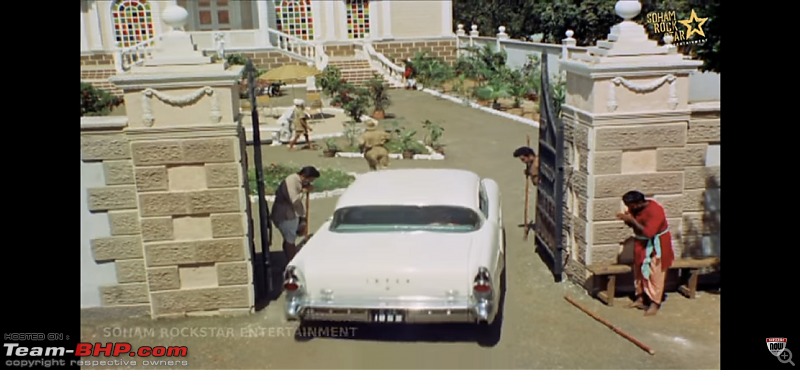 Old Bollywood & Indian Films : The Best Archives for Old Cars-ganwaar-24.png
