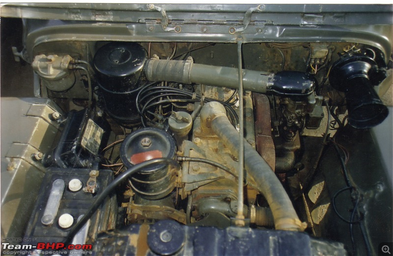 Jeep Willys-apr-33-engine-bay.jpg