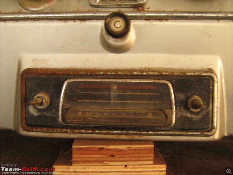 Radios in our Vintage and Classic cars-img_4492.jpg