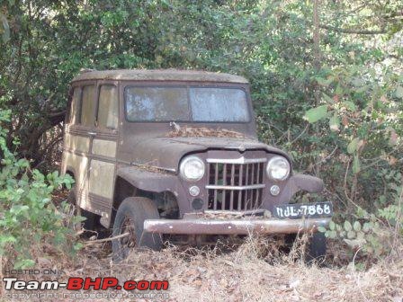 Rust In Pieces... Pics of Disintegrating Classic & Vintage Cars-goa-febmarch07-040-jeepster.jpg