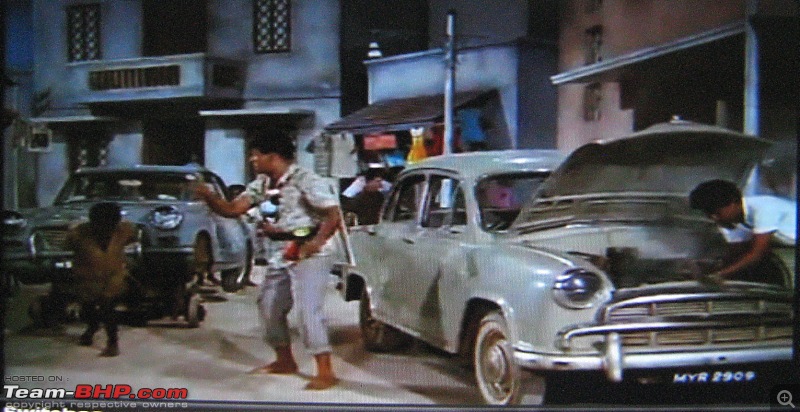 Old Bollywood & Indian Films : The Best Archives for Old Cars-img_4594.jpg