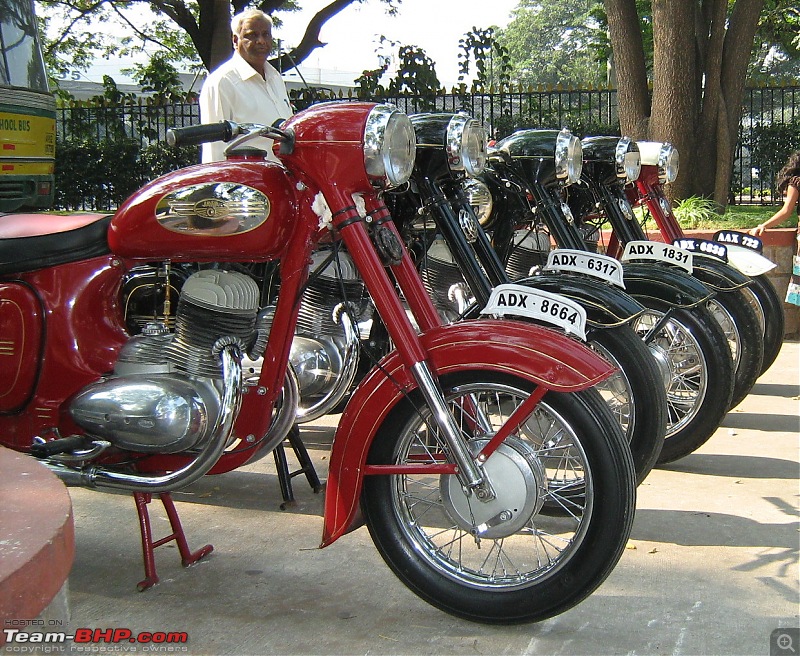 Deccan Heritage Automobile Association vintage/classic show, Hyd. 26th Jan '10-img_4658.jpg