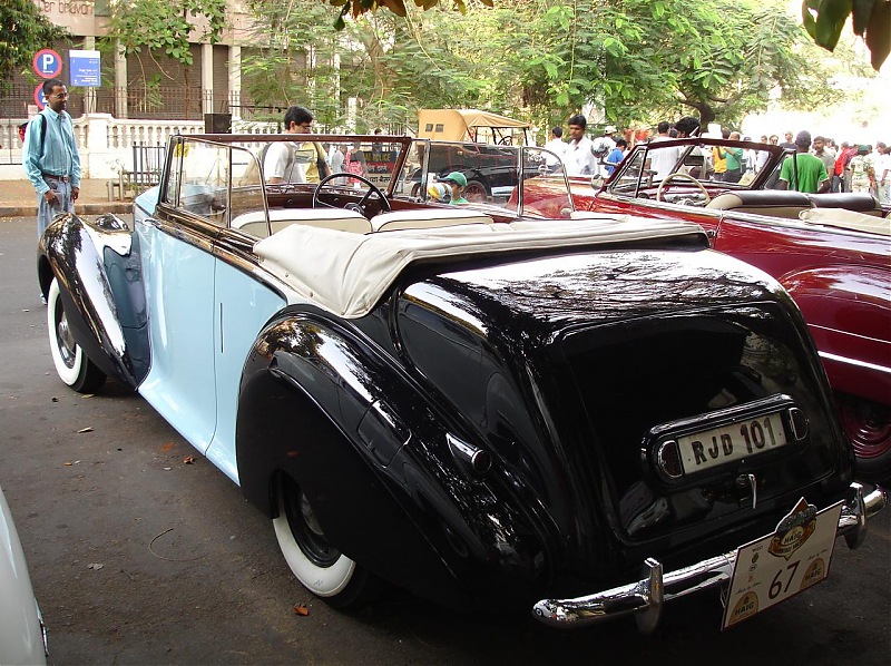 Classic Bentleys in India-bentley02.jpg