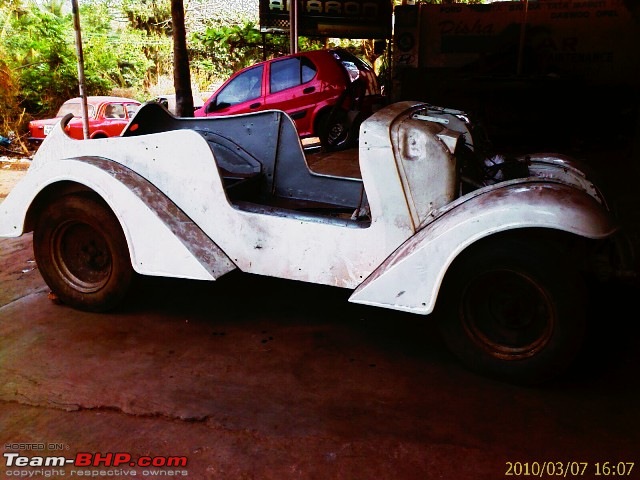 Unidentified Vintage and Classic cars in India-imag0064.jpg