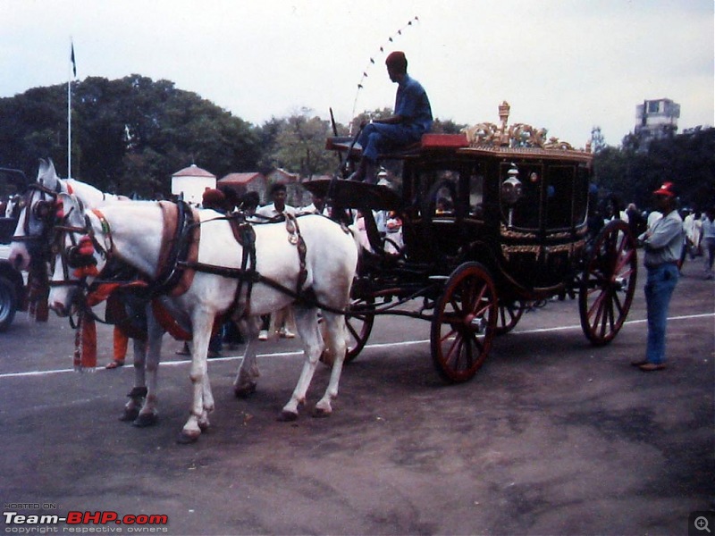 Pics of Pune vintage rally, 10+ years old-carriage_2.jpg
