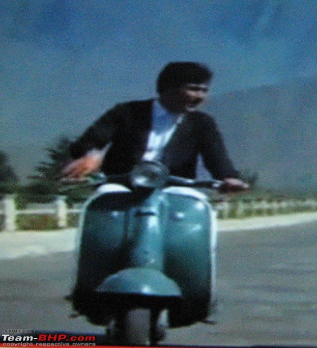 Old Bollywood & Indian Films : The Best Archives for Old Cars-img_6054.jpg
