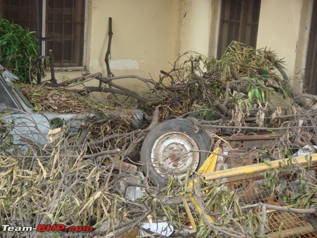 Rust In Pieces... Pics of Disintegrating Classic & Vintage Cars-dsc02464.jpg