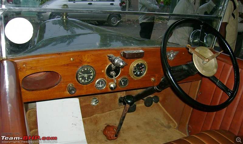 Dashboard Pictures of Vintage and Classic Cars-0008.jpg