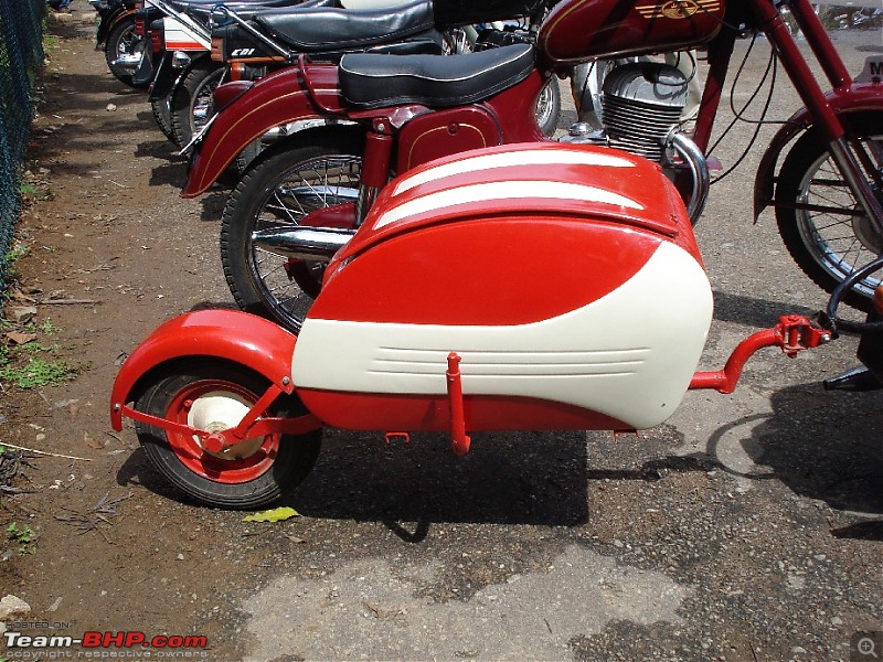 Classic Motorcycles in India-dsc06843.jpg