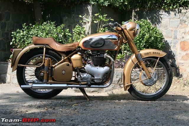 Classic Motorcycles in India-img_0972.jpg