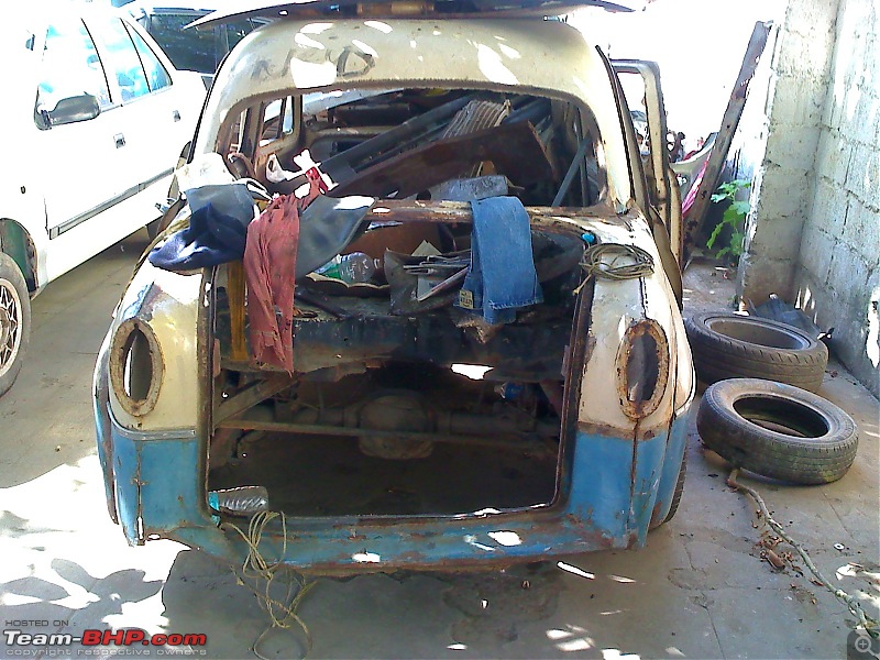 Rust In Pieces... Pics of Disintegrating Classic & Vintage Cars-050311_1034.jpg