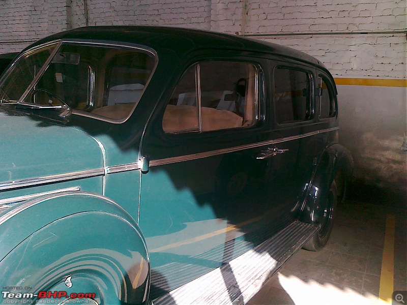 Pics: Vintage & Classic cars in India-02062011413.jpg