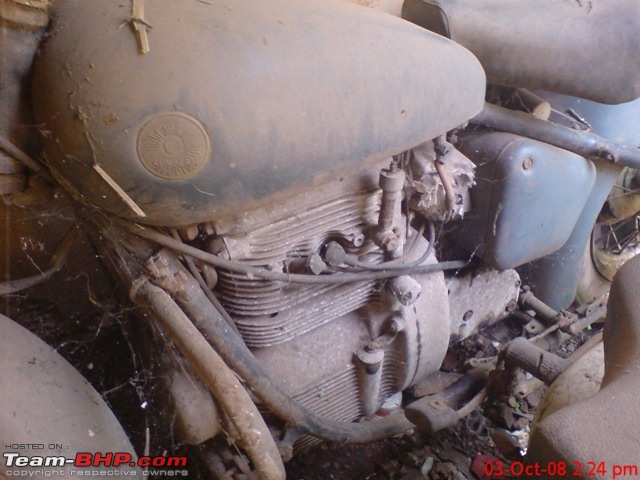 Rust In Pieces... Pics of Disintegrating Classic & Vintage Cars-dsc00175.jpg