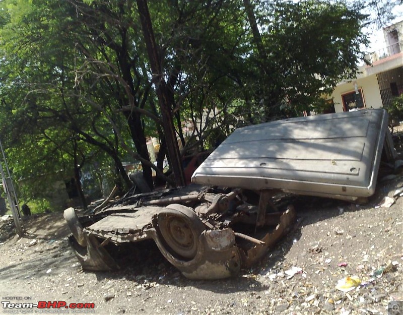 Rust In Pieces... Pics of Disintegrating Classic & Vintage Cars-7.jpg