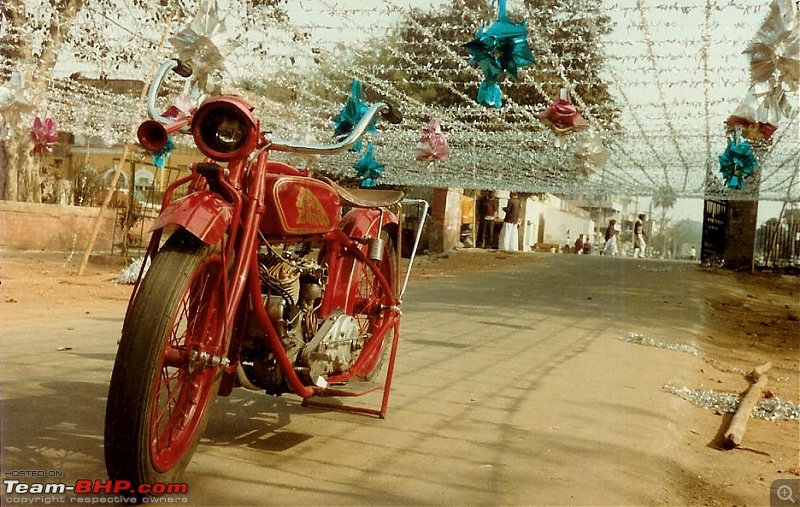 Classic Motorcycles in India-1920s-scout.jpg